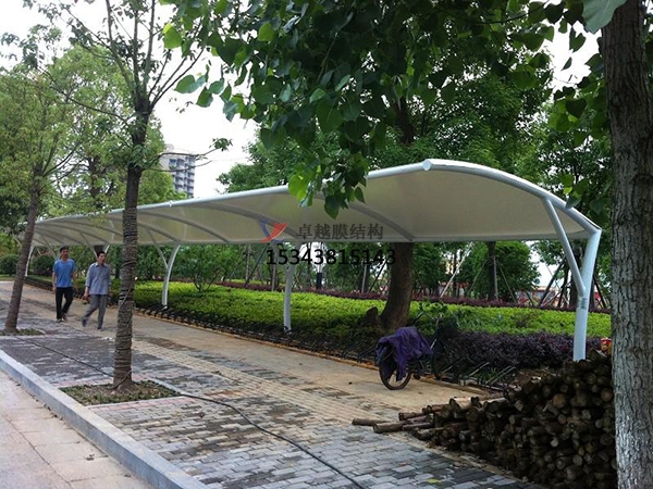 膜結(jié)構(gòu)雨棚遮陽棚效果怎么樣？